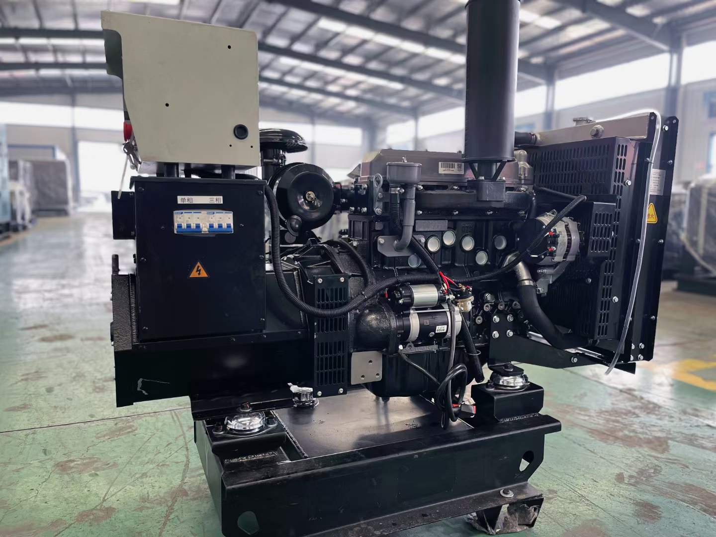 封开如何降低电感性负载对发电机的影响？