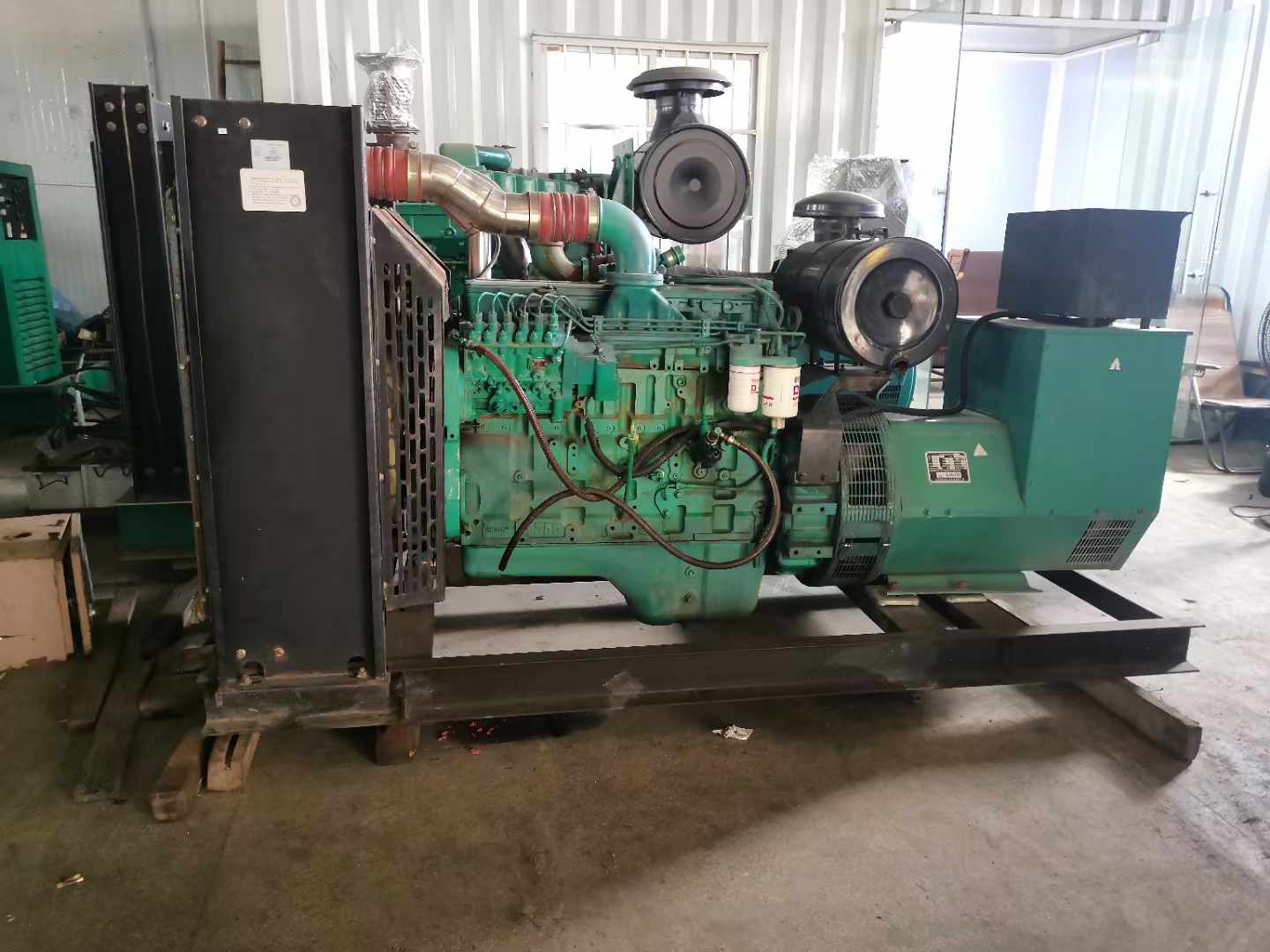 封开发电机租赁如何确定电缆的承载电流是否在安全范围内？