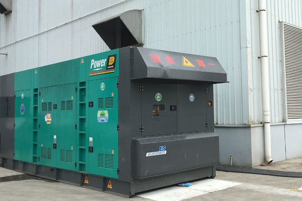 封开燃油滤清器的更换流程是怎样的？