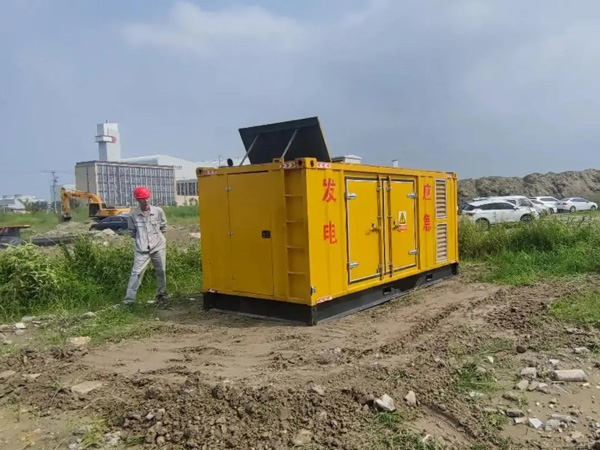 封开200KW柴油发电机机组每小时的油耗量受哪些因素影响？