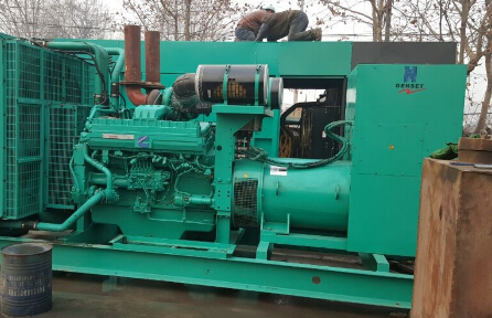 封开发电机组如何判断水冷式机油散热器内部是否需要清洗？